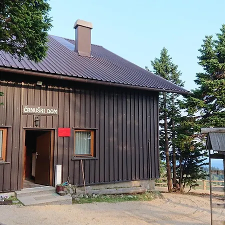 Pensjonat Crnuski Dom Na Mali Planini *
