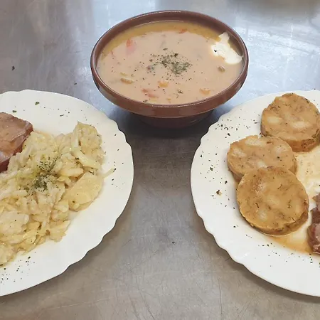 Pensjonat Crnuski Dom Na Mali Planini